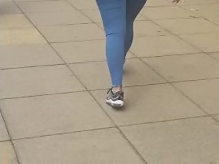 Sexy Indian girl with a huge butt in tight jeans